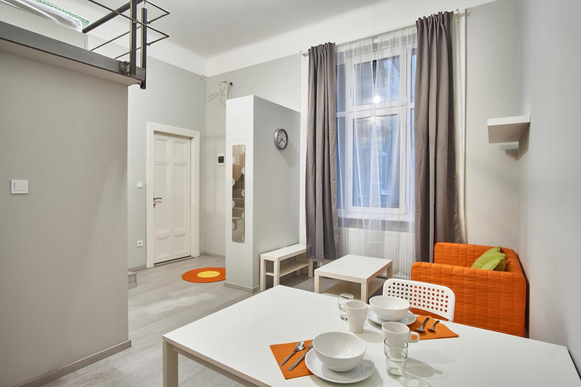 Hild-2 Apartments | Budapest Bilik gambar