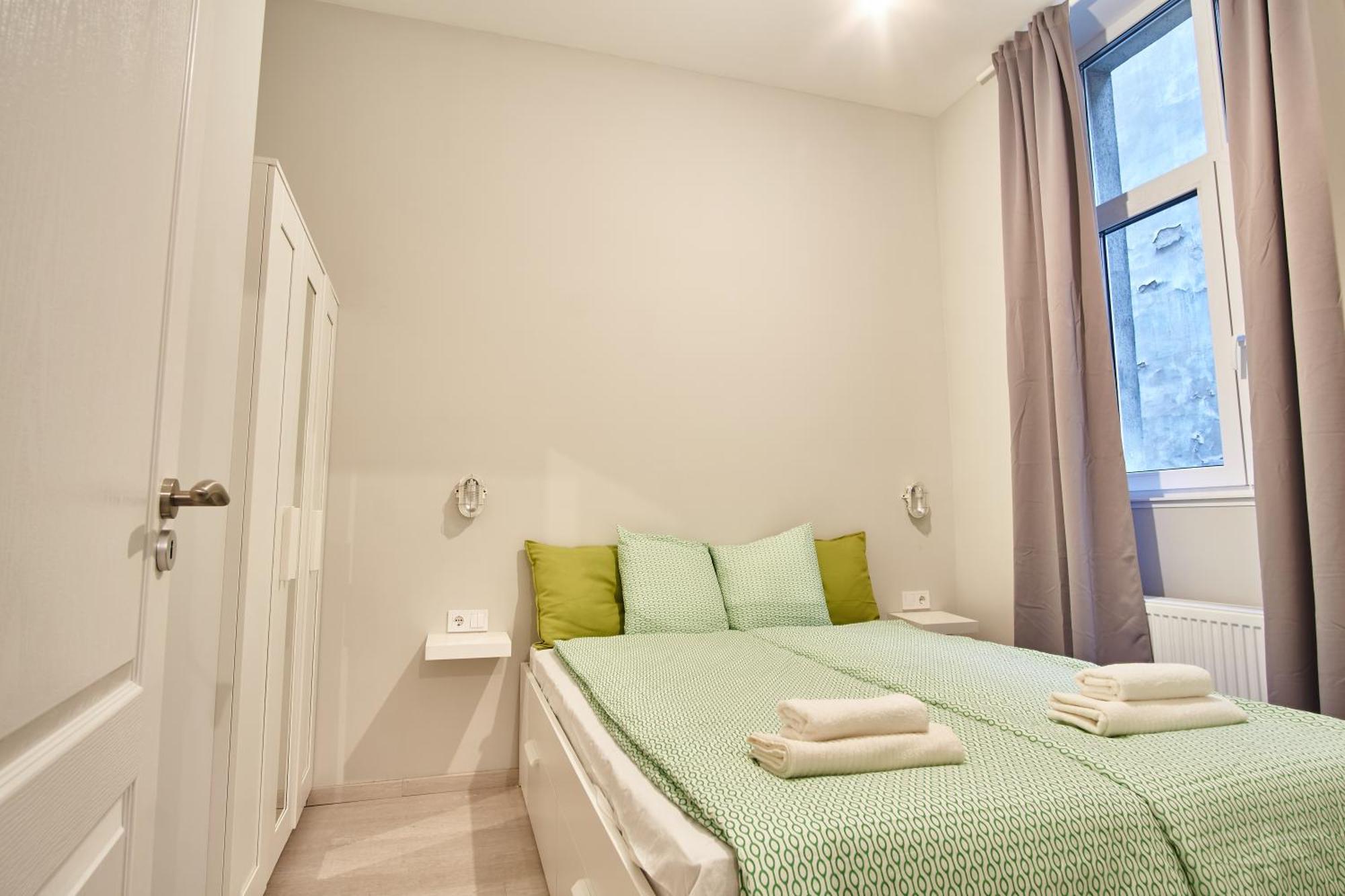 Hild-2 Apartments | Budapest Bilik gambar